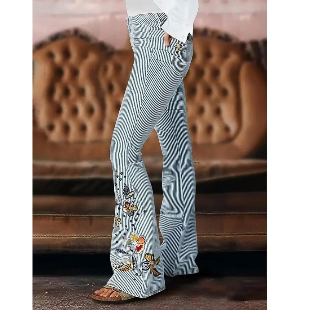 Flamingals Womens Striped Floral Embroidered Flare Jeans Blue White Size L NWT